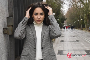 Valladolid Elena Cesteros Miss World Valladolid 2 696x464 (1)
